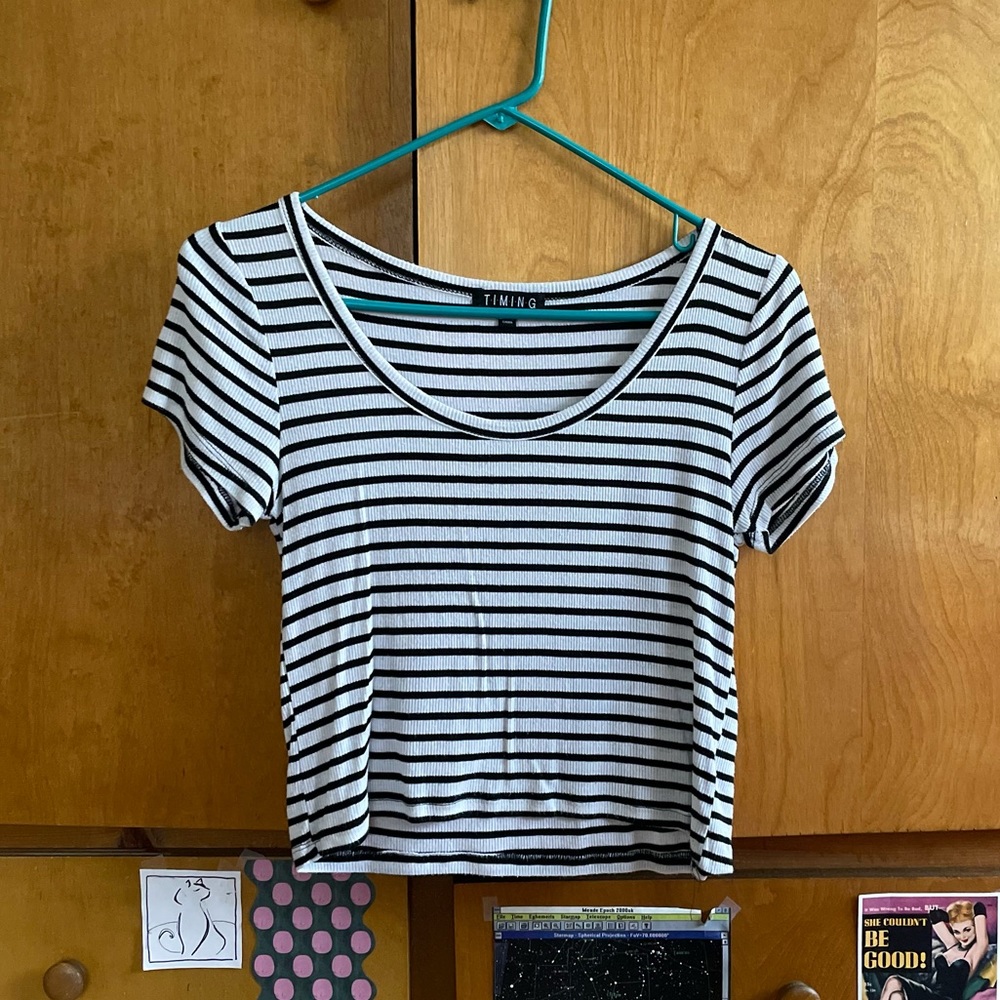 ~loved~ cropped stripe top